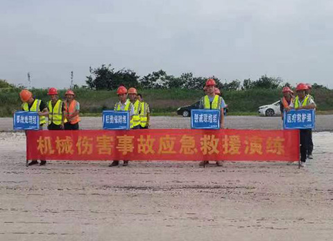 S366合六南通道建設(shè)工程03標項目部 開展機械傷害應(yīng)急救援演練