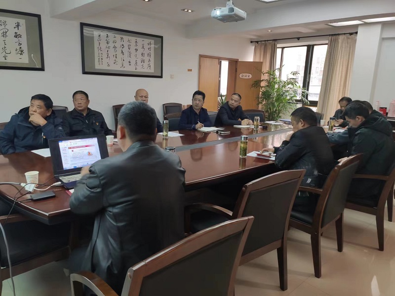 公路工程處黨支部組織黨員學(xué)習(xí)二十大精神